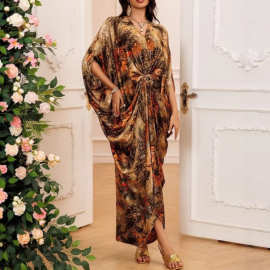 名媛气质蝙蝠袖V领印花长裙女秋冬新款时尚宽松民族风长袍连衣裙