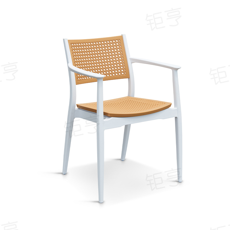 Nueva silla de plástico de materia prima PP nórdica silla de respaldo de plástico simple marco silla de color seleccionable fábrica al por mayor