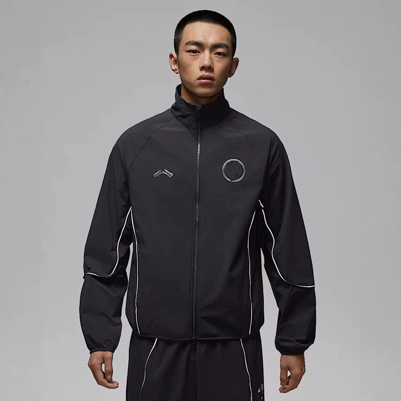 2026 Autumn Men's Sports Suit, Qiao's New Versatile Casual Running Jacket with Reflective Strips and Stand-Up Collar
