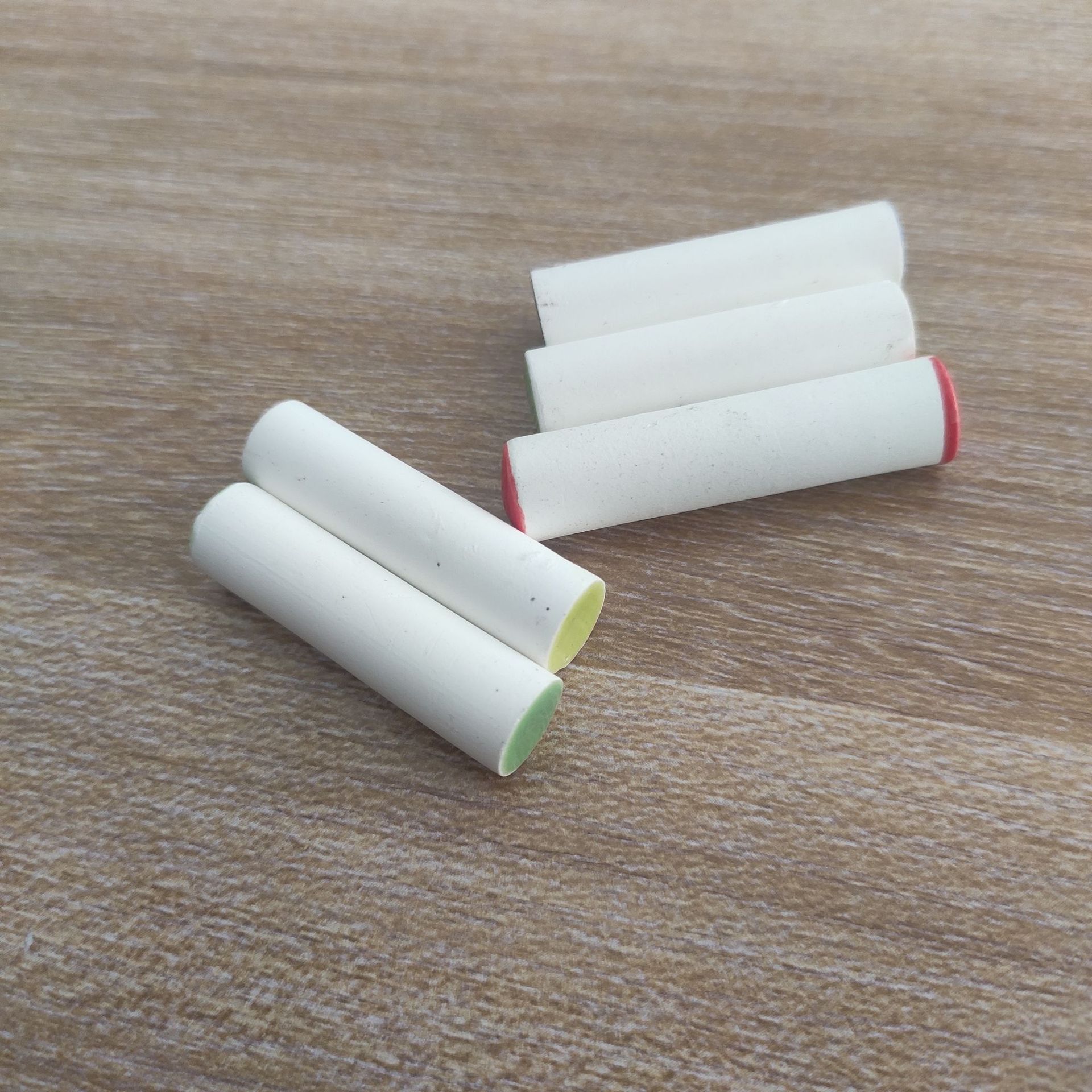 车载 陶瓷香薰 上釉陶瓷芯棒香型款式 新型多孔陶瓷棒