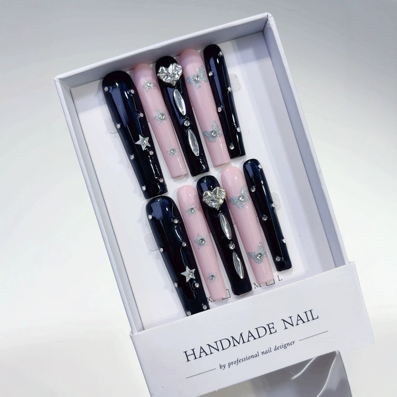 Purely Handmade Y2K Millennium Style Ultra-Long Tube-Shaped Wearable Nails, Sweet and Cool Spicy Girl Style, Sparkling Rhinestones, Pure Black Glossy Nude Pink Fake Nails Purely Handmade Y2K Millennium Style Ultra-Long Tube-Shaped Wearable Nails, Sweet and Cool Spicy Girl Style, Sparkling Rhinestones, Pure Black Glossy Nude Pink Fake Nails
