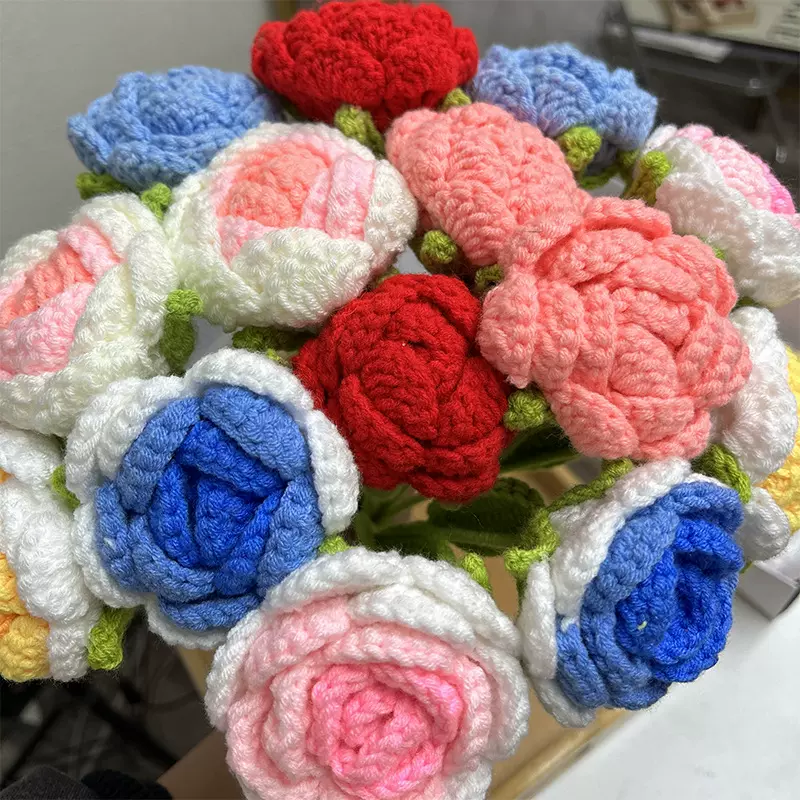 玫瑰花手工编织毛线玫瑰花束假花仿真成品跨境情人节礼物高仿真