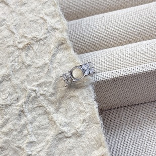 ���A�¿�һֻС�����A�A6mm����4mm����8.8&times;8