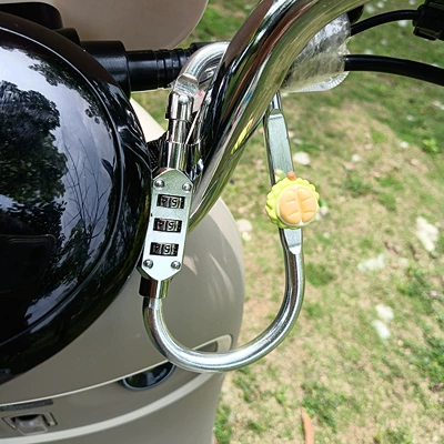 Lock Motorcycle Scooter Mountain | Helmet lock - large-silver-glossy-durian