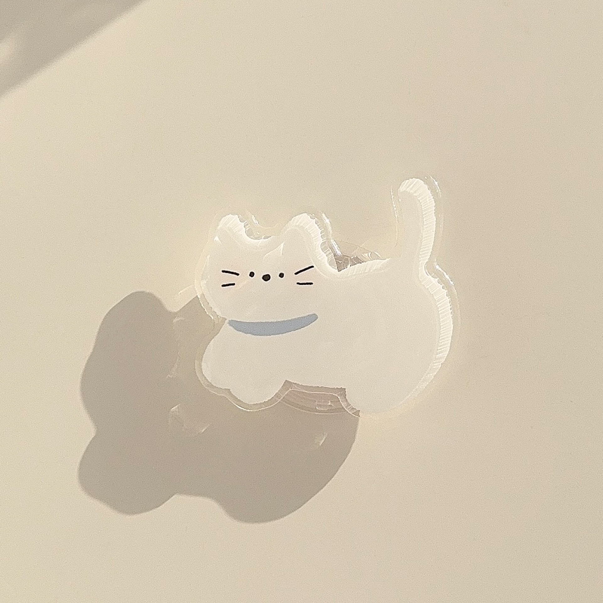 Ins韓風アニメのニャンヌ動物の背中に殻を貼って伸縮します。