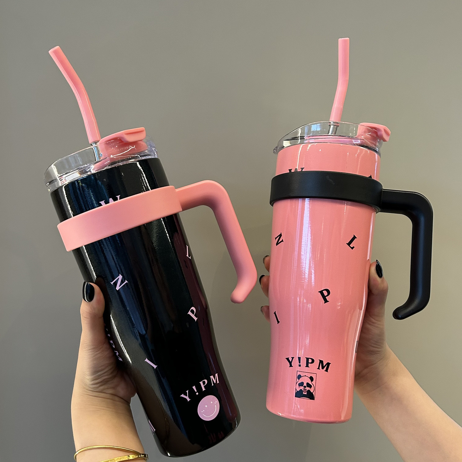 Tiktok mismo alivio tridimensional de acero inoxidable taza de vacío ins nicho ligero de lujo de gran capacidad taza de vacío de paja en stock