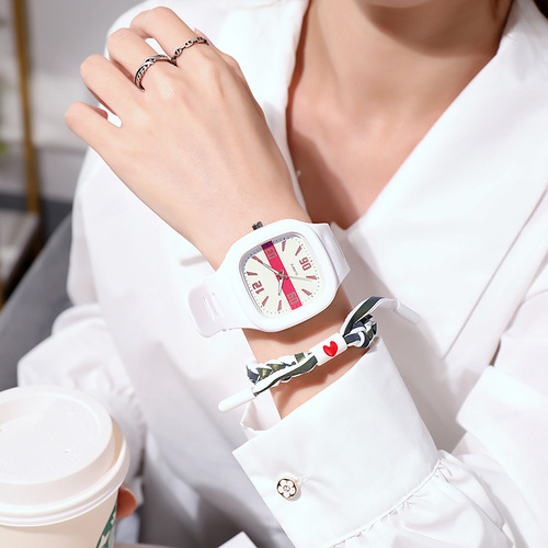 Cross-border foreign trade creative small square watch for men, replica, waterproof, personalized, high-end and affordable, student couple watch for girls