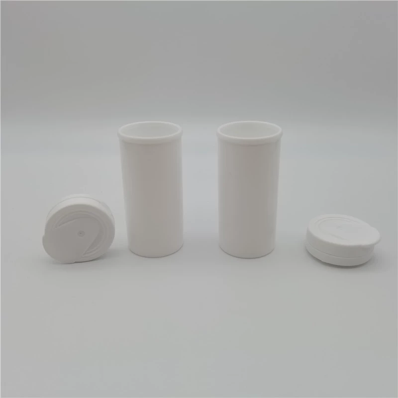 Производители отправляют 64 мм тест-полоски для проверки сахара в крови в моче