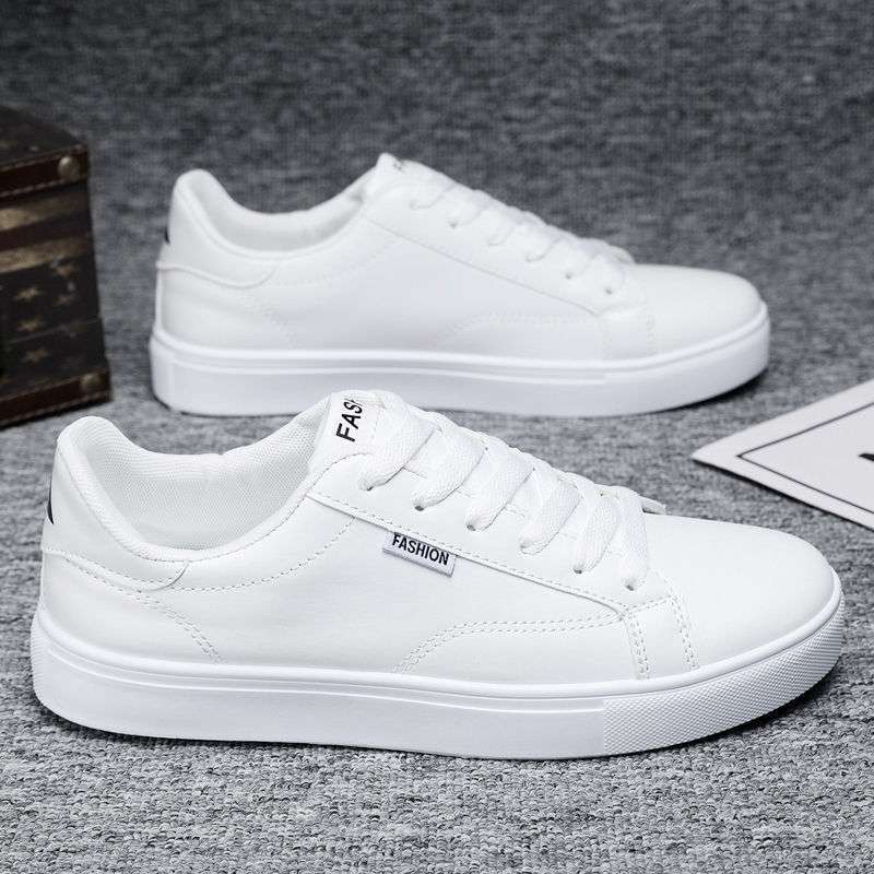 Zapatos blancos pequeños, zapatos de todo fósforo transpirables y desodorantes de verano para hombres, zapatos de tabla coreanos atractivos de moda para hombres, zapatos casuales planos bajos