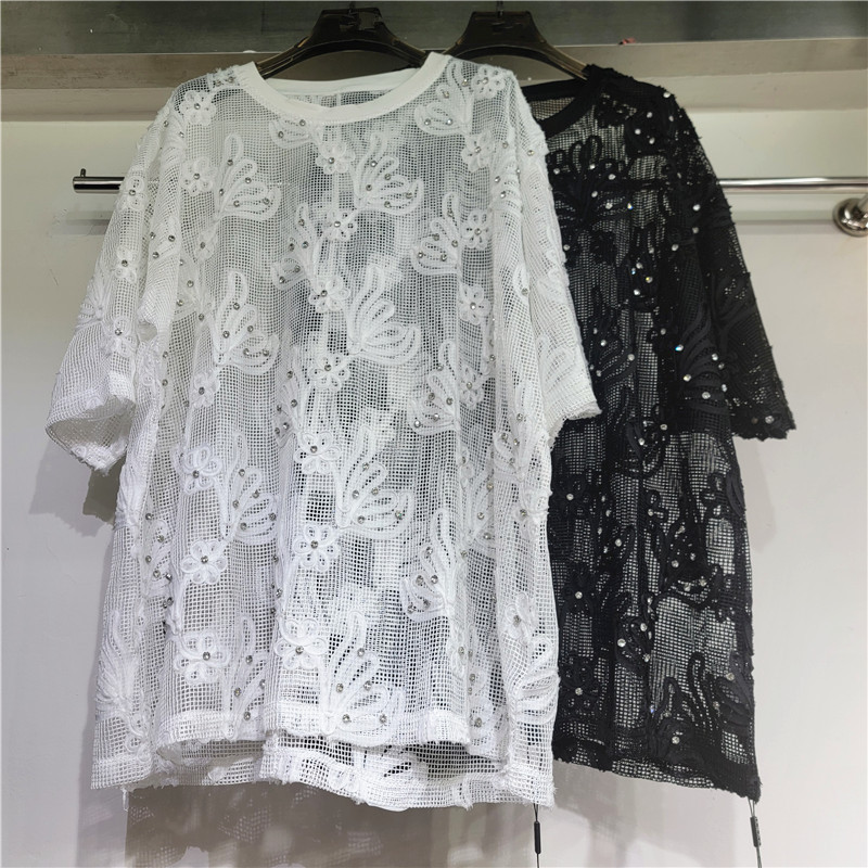 2026 verano nuevo estilo francés tierno viento encaje flor con diamantes de manga corta temperamento camiseta grande mujer