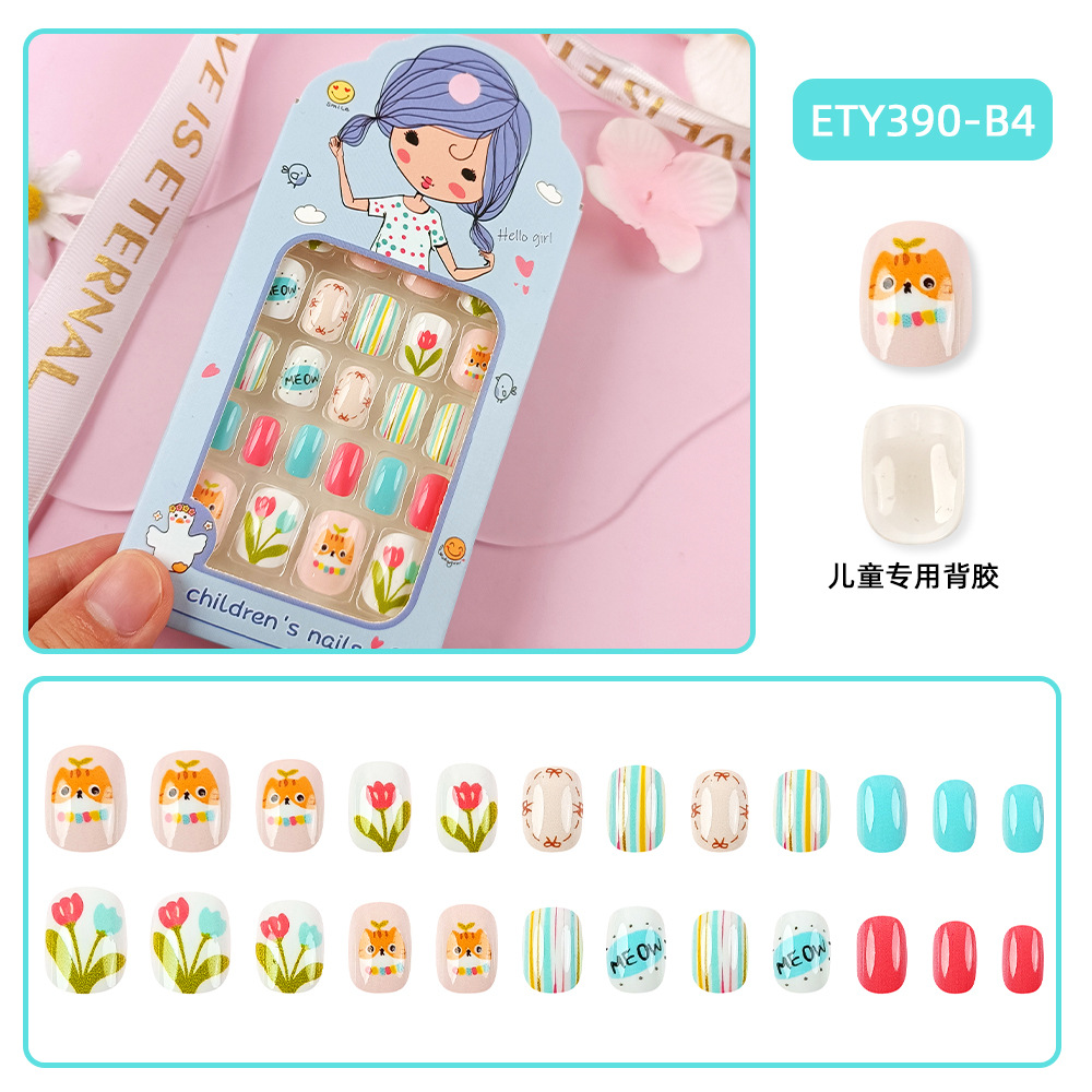 Uñas postizas adhesivas de moda para niños mayores, lindas pegatinas de uñas con dibujos animados, caja de 24 piezas de lindos parches de uñas. image 12