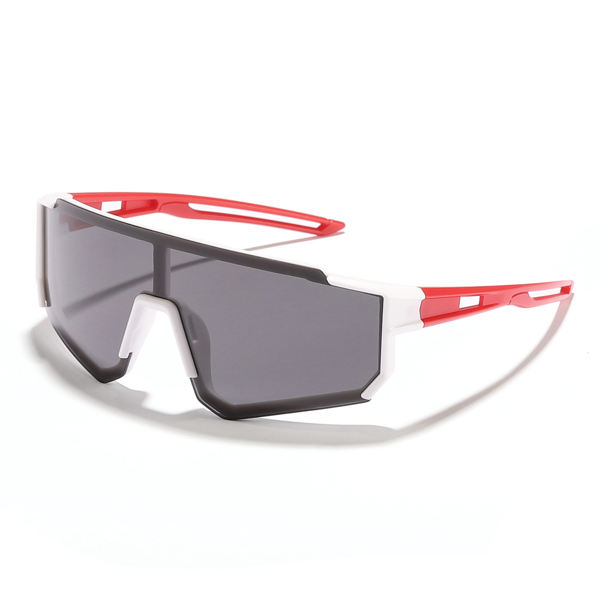 2024 nuevos niños al aire libre ciclismo a prueba de viento y gafas deportivas frescas para niños y niñas gafas de sol anti-ultravioleta de montura grande