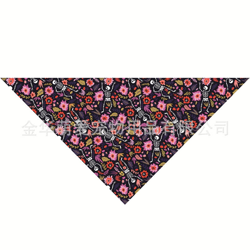 Venta directa de fábrica nueva toalla de saliva para mascotas de Halloween toalla triangular para mascotas babero para perros toalla de saliva para perros puede hacer pedidos