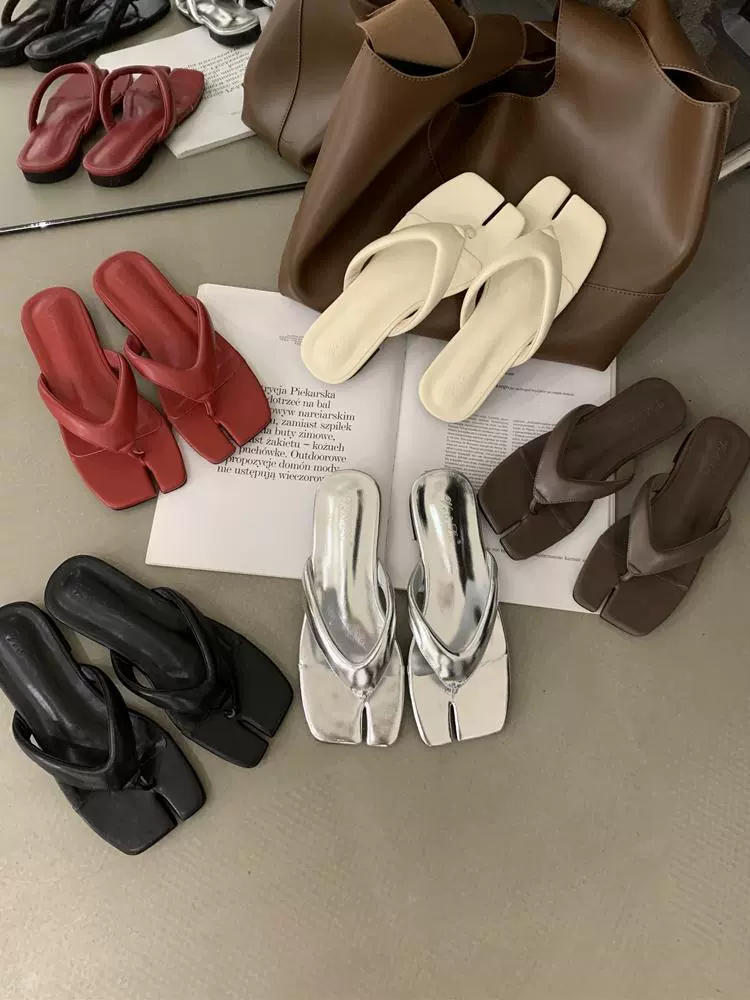Beach flip flops, summer slippers, 2025 years