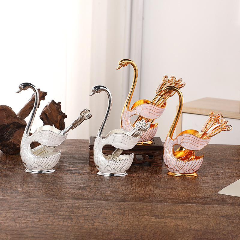 European Style Swan Coffee Spoon suit Household Ornaments Fashion Fruit Fork Cute Dessert Creative Spoon suit European Style Swan Coffee Spoon suit Household Ornaments Fashion Fruit Fork Cute Dessert Creative Spoon suit