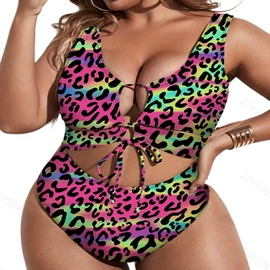 比基尼;连体泳衣;三件套泳装