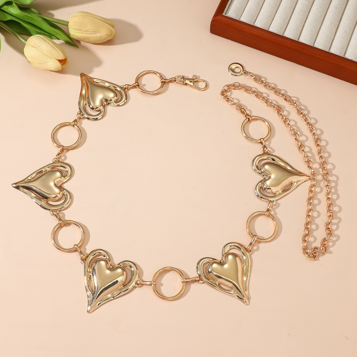 Cadena para la cintura, cadena corporal, joyería transfronteriza, corazón de metal bohemio, cadena corporal de alta gama, cinturón de cadena para el ombligo, accesorio para la cintura de mujer_voghion.com