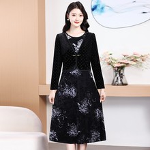 中老年女装2025新款长袖假两件连衣裙时尚气质妈妈装显瘦中长裙子