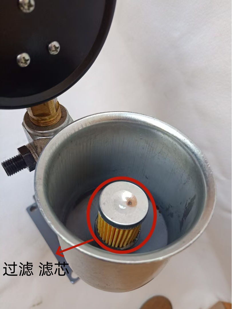 Injector hand pressure tester, automobile and tractor diesel engine injector calibrator, experimental atomization bench tester