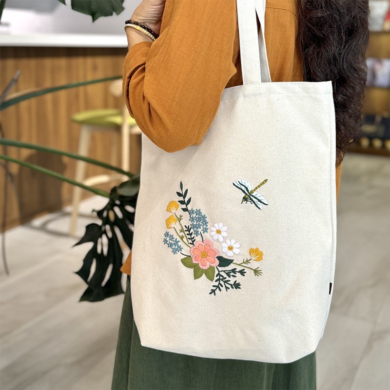 Hecho a mano DIY cinta bordada bolsa de lona Lu bordado solo hombro bolso tridimensional bordado flor lienzo mujer bolsa grande