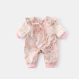 双层花朵新款宝宝新生儿女宝春款幼儿衣服哈衣外出服婴儿