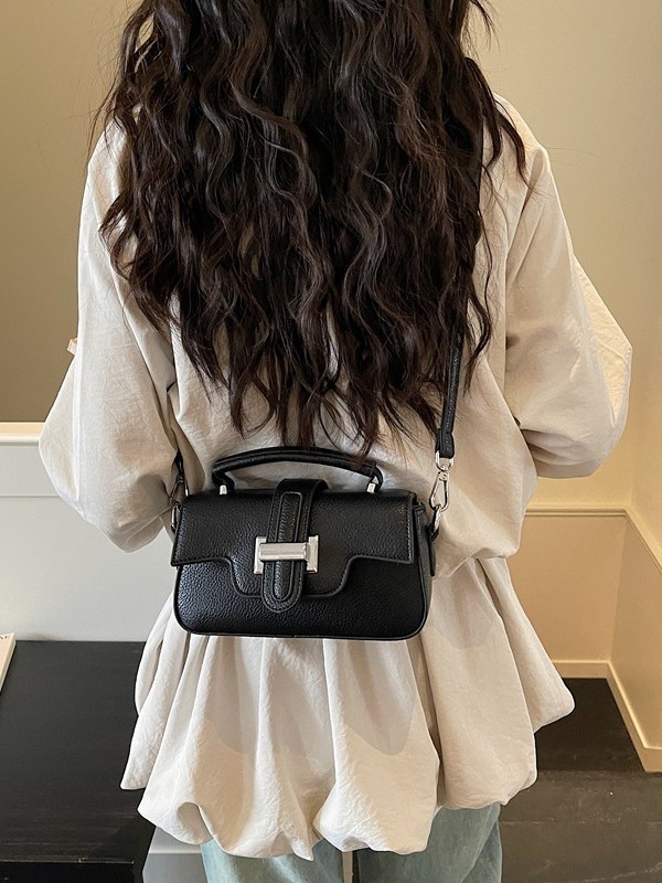 Nicho popular de moda, bolso de mano, bolso cuadrado pequeño para mujeres 2026 nuevo estilo de lujo ligero de alto nivel, bolso de hombro universal