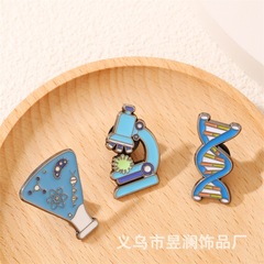 新款卡通化学元素胸针可爱个性金属实验别针服装包包装饰徽章批发