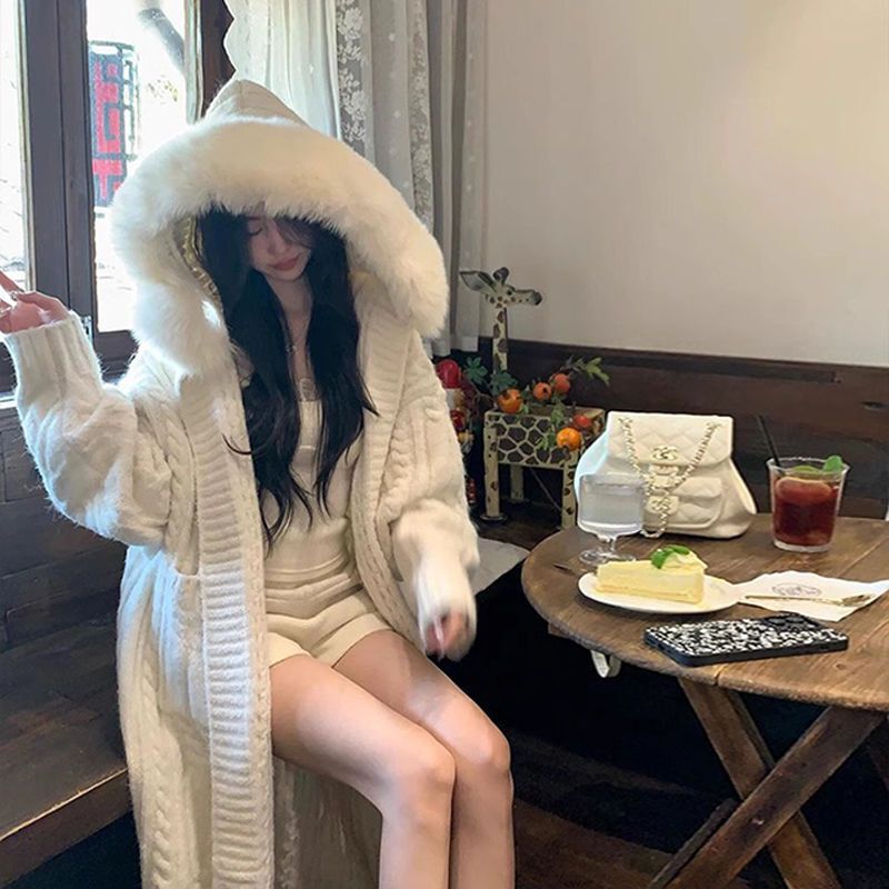 White sweater coat women's autumn and winter lazy style socialite temperament cardigan imitation fox fur collar hooded cape coat