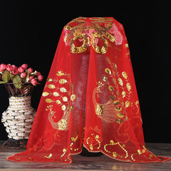新商品の結婚カバーの花嫁の孔雀のスパンコールの赤いカバーの新婚のベールの大きい赤い中国式の拝堂のカバーの卸売り