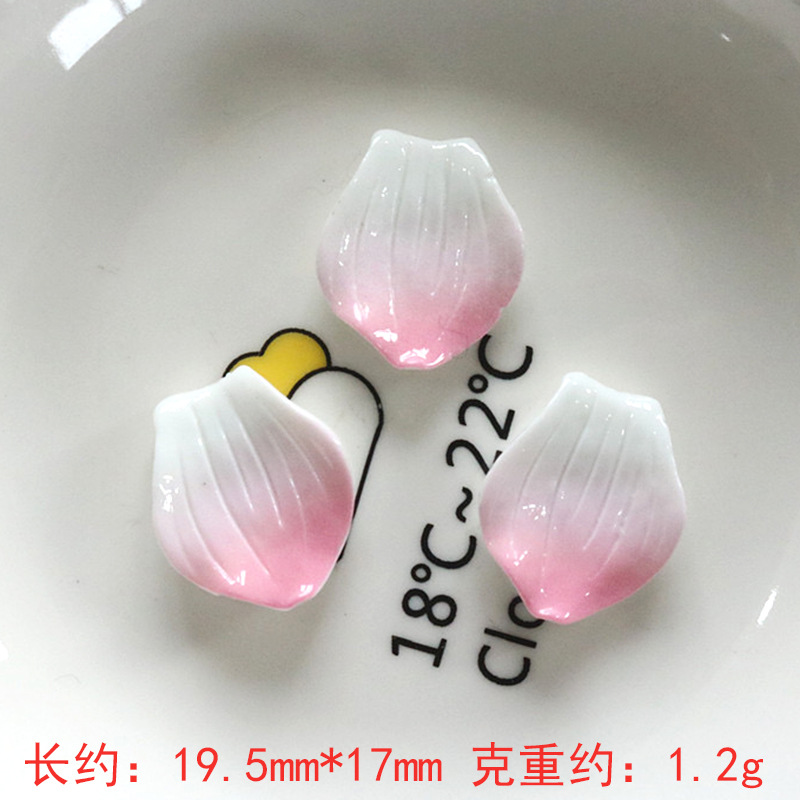 Nuevos accesorios de bricolaje de flor de durazno de resina rosa, zapatos con agujeros de pegamento de crema, fundas para teléfonos móviles, accesorios para el cabello, material de imán para refrigerador al por mayor