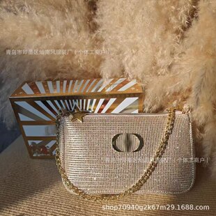 ��Ʒ�}�Qϵ�н�z���y�����ð�朗l�μ�Ҹ���錢Ů�������ǶY��