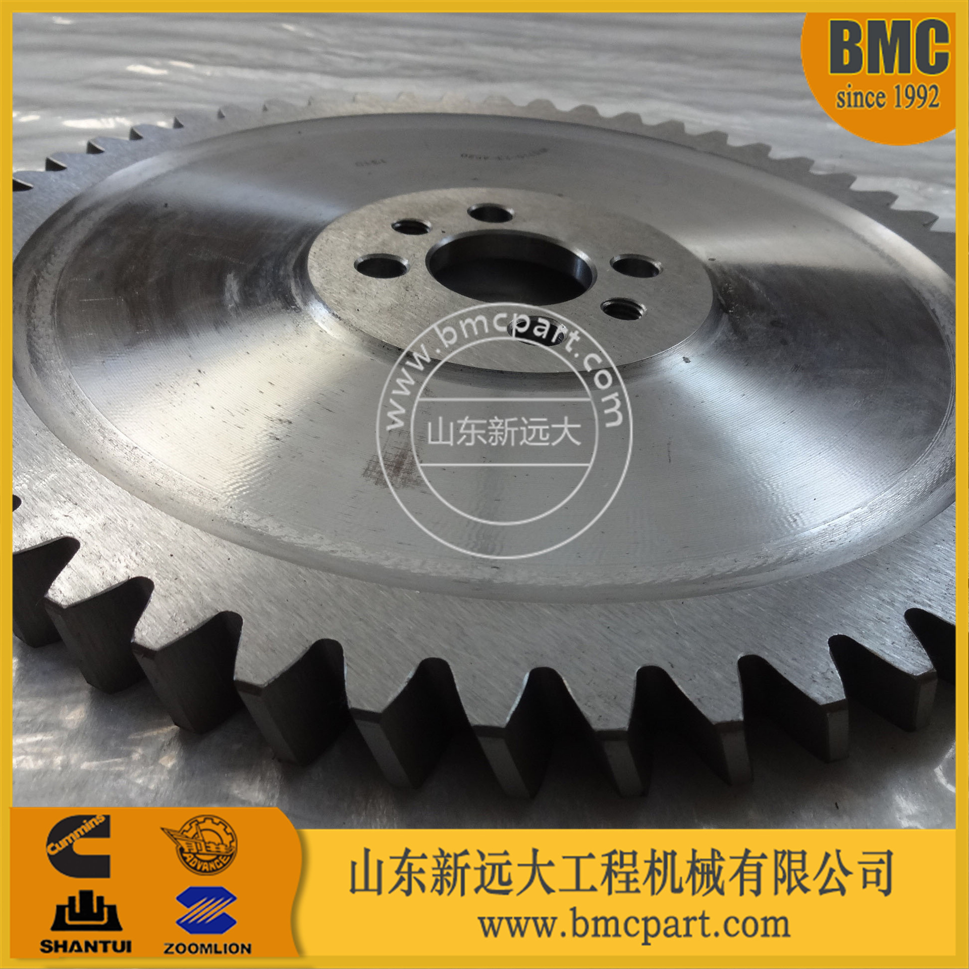 山推推土机SD22泵传动齿轮6710-23-4520 ty220泵传动齿轮