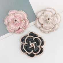 热卖滴油花朵珍珠山茶花锌合金镶钻diy饰品配件手机壳出风口配饰