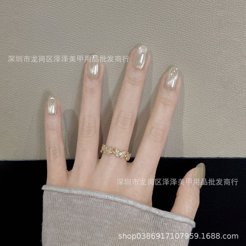 Cross-Border Cool Moonlight-Like Milky White Crystal Stone Detachable Wearable Nails That Enhance the Appearance of the Hands, Gentle and Luminous Nail Pieces Wholesale