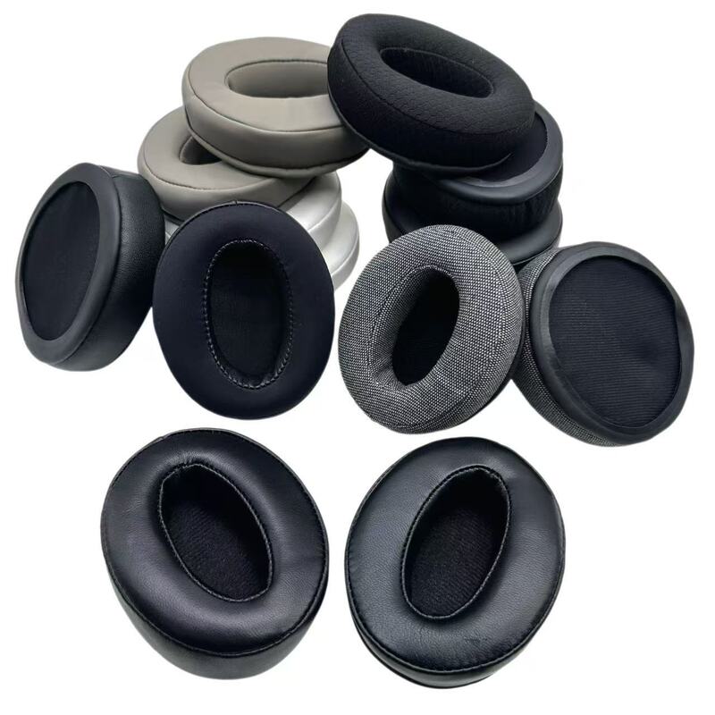 A pair of ear pads suitable for Sennheiser HD4.50BTNC 4.40 4.30 HD350 400S headphones
