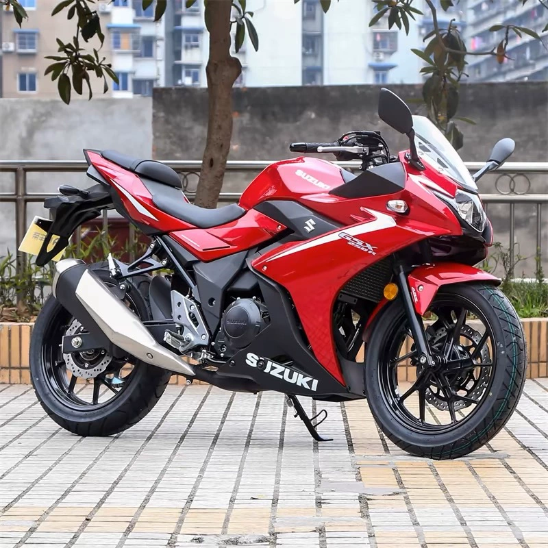 Подержанный спортивный мотоцикл Suzuki GSX250cc с электрическим впрыском, двойной цилиндр, водяное охлаждение, гоночный стиль, имитация бензинового мотоцикла, комплектный автомобиль