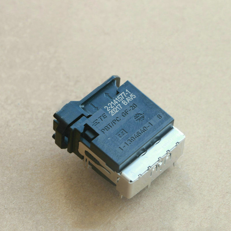 现货销售TE/TYCO 1534370-1汽车光纤模块2-2141577 插座端子