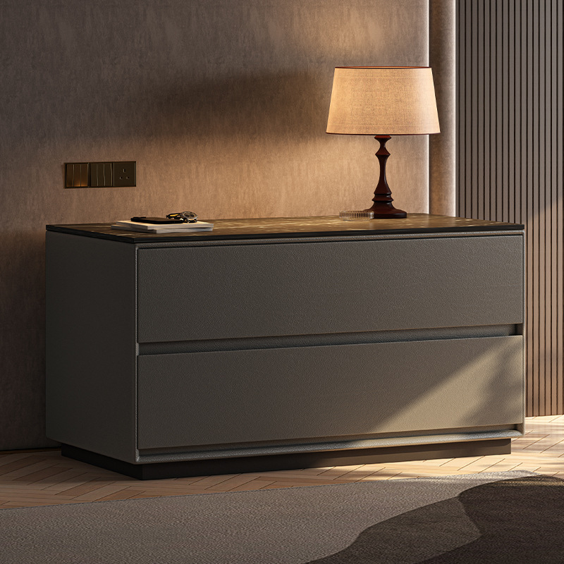 Armario de almacenamiento de mesita de noche todo en uno 2025 nuevo armario de almacenamiento de dormitorio doméstico de gran tamaño armario italiano de madera maciza de lujo ligero