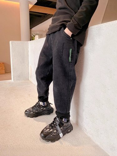 Factory Direct One-Piece Fleece Spring Autumn Winter Thickened Boys' Denim Padded Pants Trendy Loose Children's Pants Dropshipping One Piece