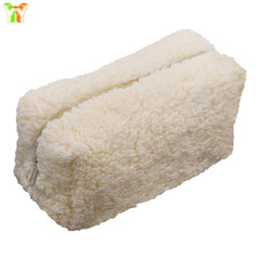 White Lamb's Wool Cosmetic Bag, Brush and Toiletry Bag, Japanese Student Plush Makeup Pouch, Handbag, Storage Bag