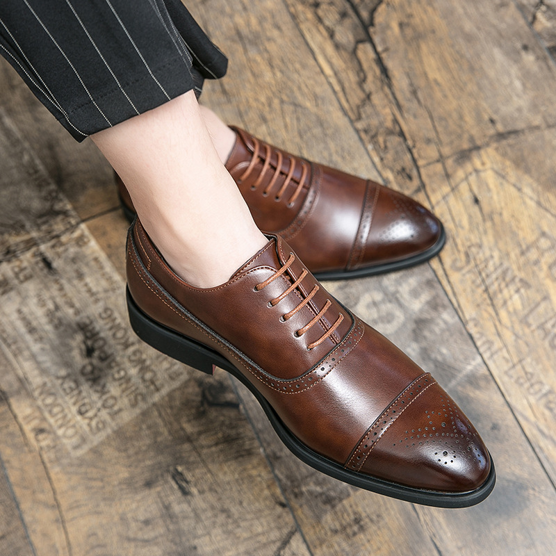 Cross-border Plus size Business casual Oxford zapatos de cuero negro formal zapatos de moda brogue tallado zapatos de cuero Zapatos de vestir de la boda image 1