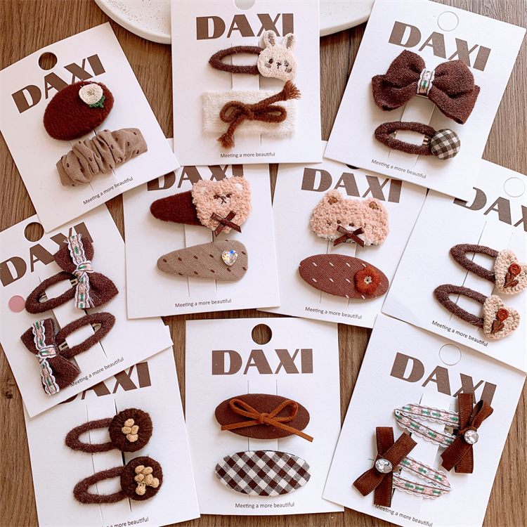 Baby Girl Side Part Hair Clip with Love Heart and Butterfly Knot, Sweet and Cute Hair Accessories for Little Girls, Fringe and Short Hair Barrette