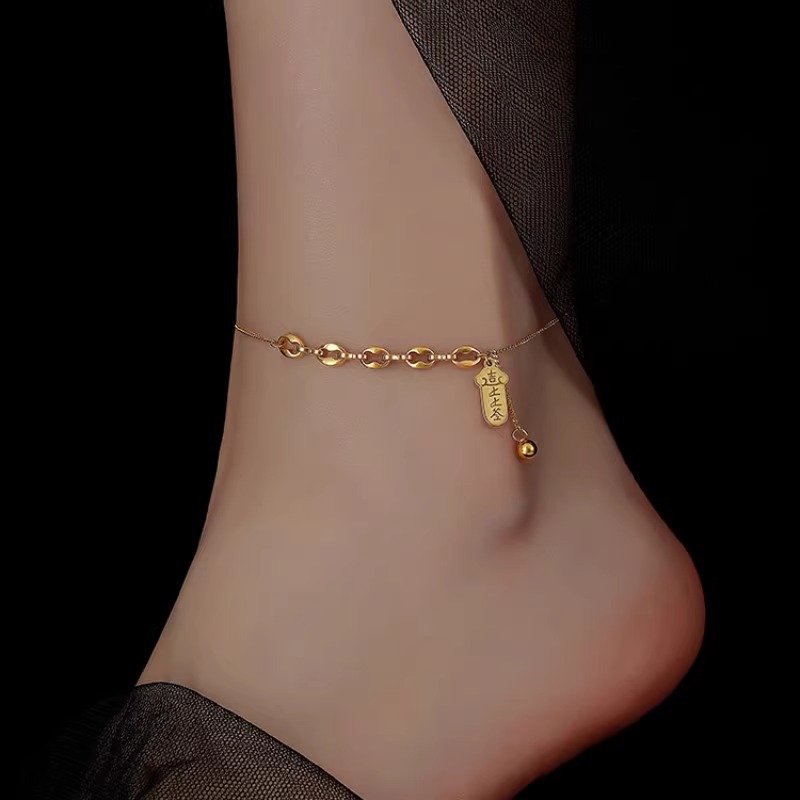 Wen Jian 2024 nuevo estilo, tobillera, nicho femenino, diseño avanzado, personalidad de lujo ligero, cadena de pie, acero de titanio