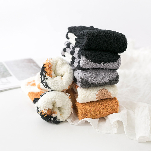 Women's Anti-Shedding Cute Thickened Winter Coral Velvet Cat Floor Sleeping Socks Cat Claw Cute Home
