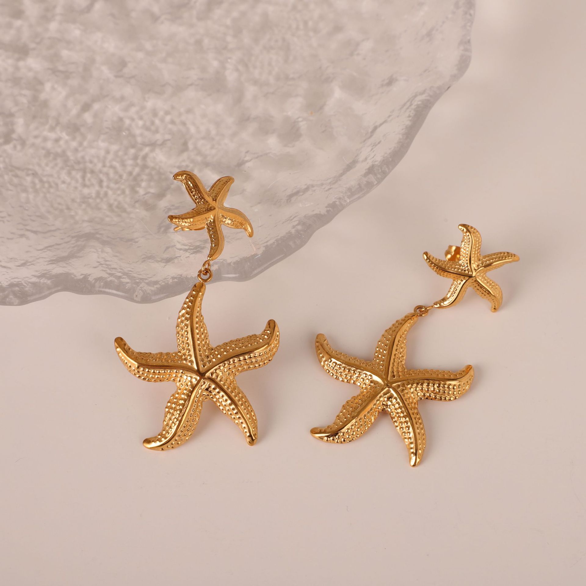 Stainless Steel Material 1 Pair Elegant Starfish Plating Stainless Steel 18k Gold Plated Drop Earrings
