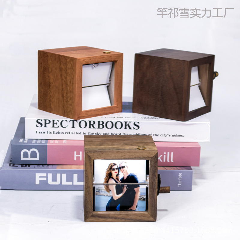 クロスボーダー新しいカップル母の日ギフト発光カスタム手回しページめくりブックフォトマシン記念コレクションギフト|undefined