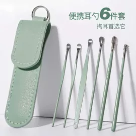 衣架;垃圾袋;收纳盒