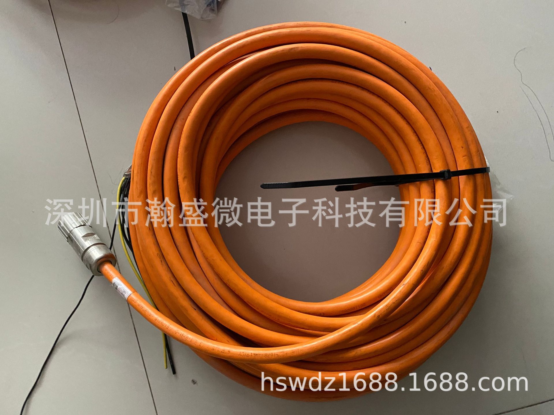 SEW 赛威 编码器电缆 13354345/25.0全新 现货