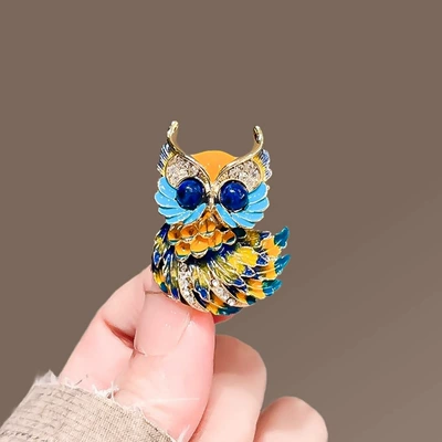Cute Enamel Painted Owl Brooch for Men and Women, High-End Corsage, Small Animal Pin, Elegant Suit, Coat Accessories