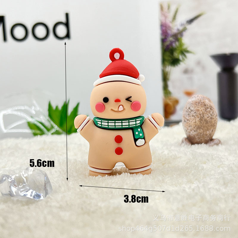 クリスマスの鍵は人形のペンダントを掛けます。サンタクロースの鍵は雪だるまを掛けます。|undefined